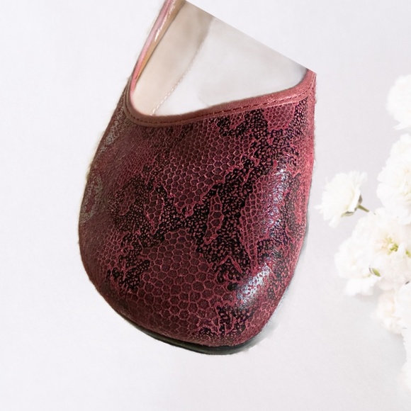 Earth Red Shimmery Flats with Mary Jane Strap - Picture 7 of 8